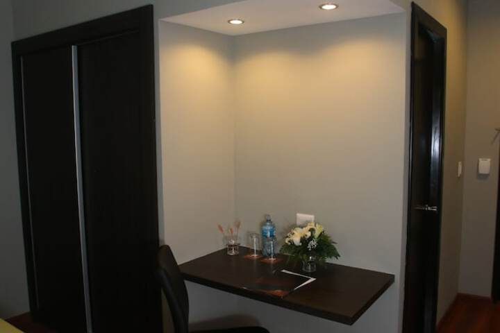 Room 45 of 152