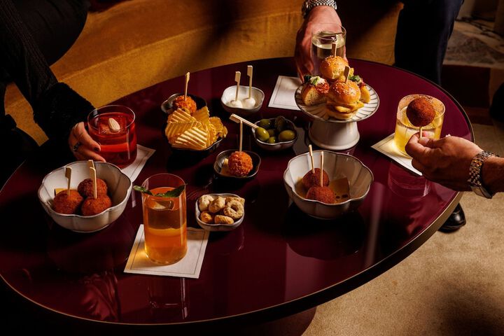 Dining 173 of 202