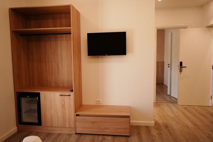 Room 20 of 38