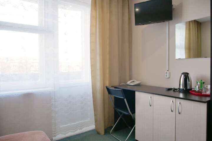 Room 12 of 49