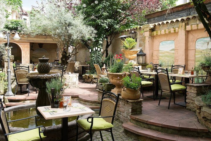 Terrace/Patio 73 of 75