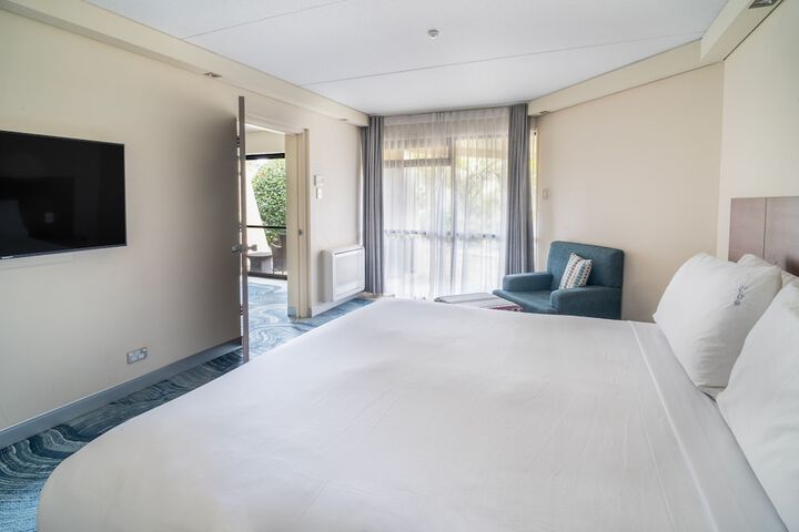 Room 14 of 61