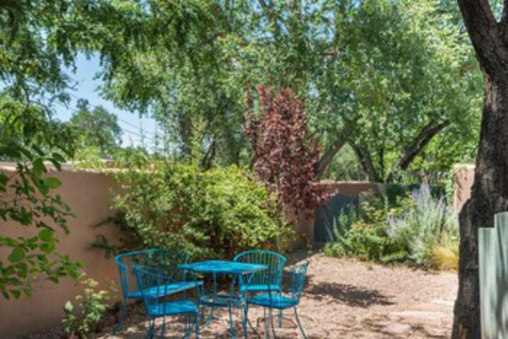 Hotel Exterior 17 of 60