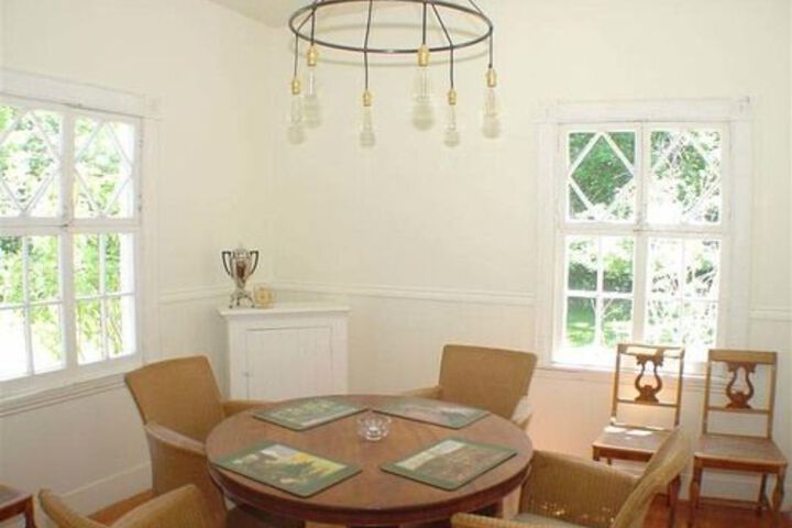 Room 14 of 21