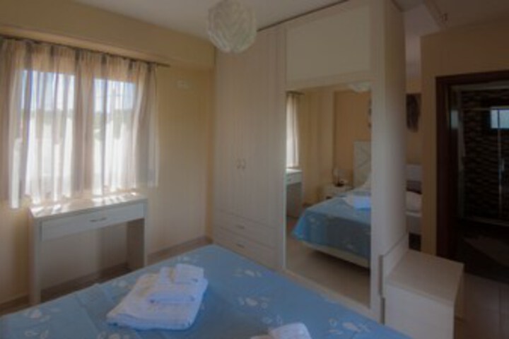 Room 36 of 44