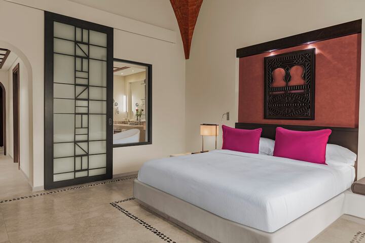 Room 10 of 95