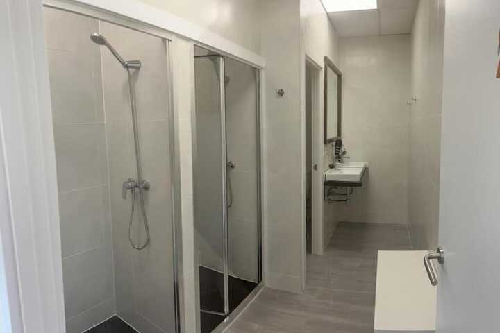 Room 9 of 14