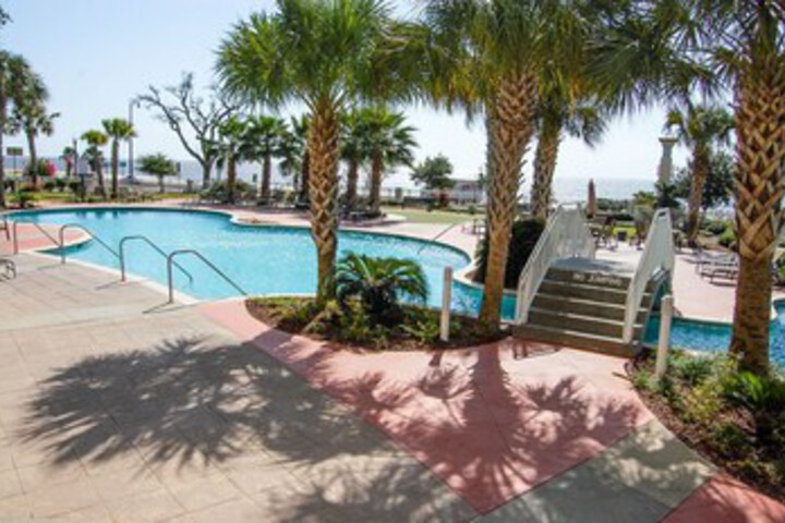 Pool 14 of 23
