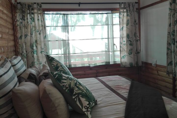 Room 10 of 78