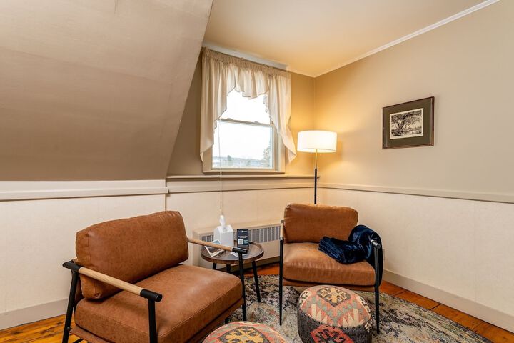 Room 21 of 130