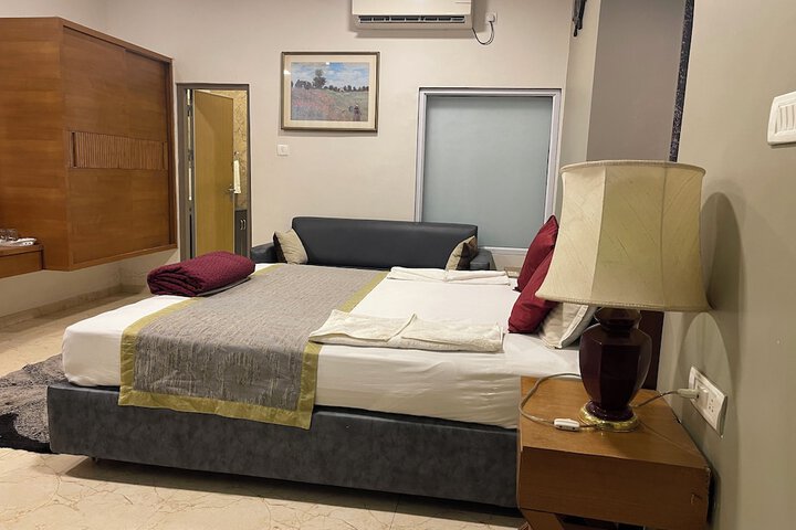 Room 18 of 70