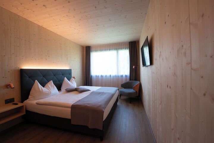 Room 19 of 65