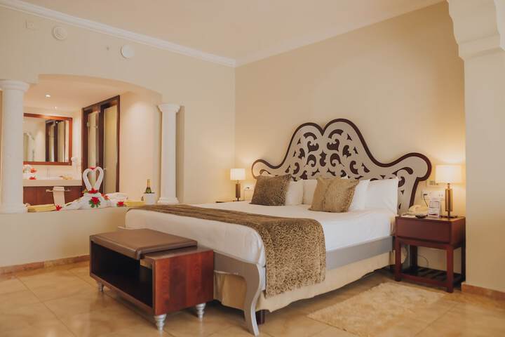 Room 16 of 275