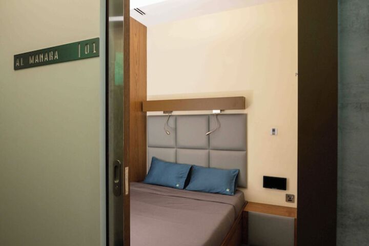 Room 2 of 22