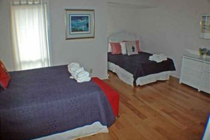 Room 18 of 97