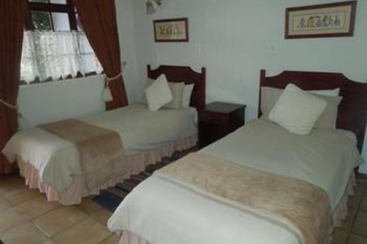Room 7 of 14