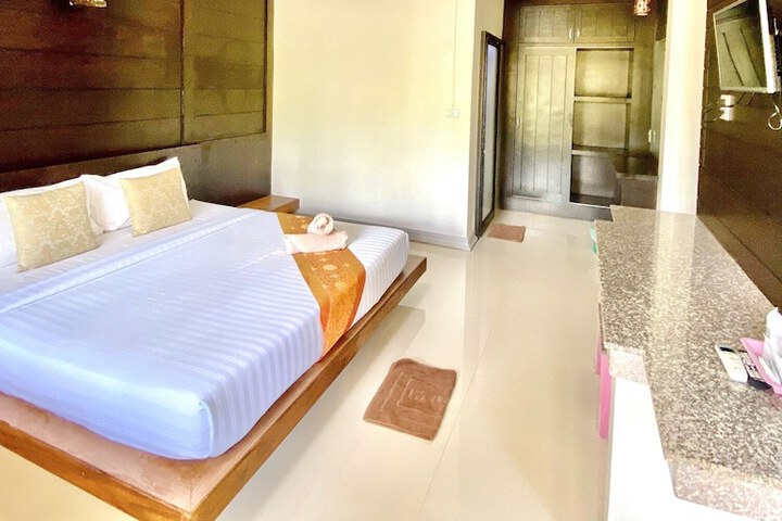 Room 19 of 71