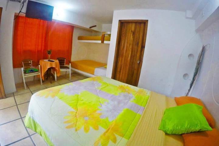Room 4 of 27