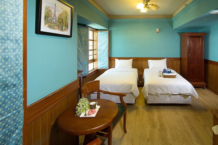 Room 55 of 115