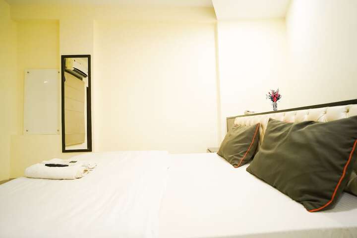 Room 15 of 24