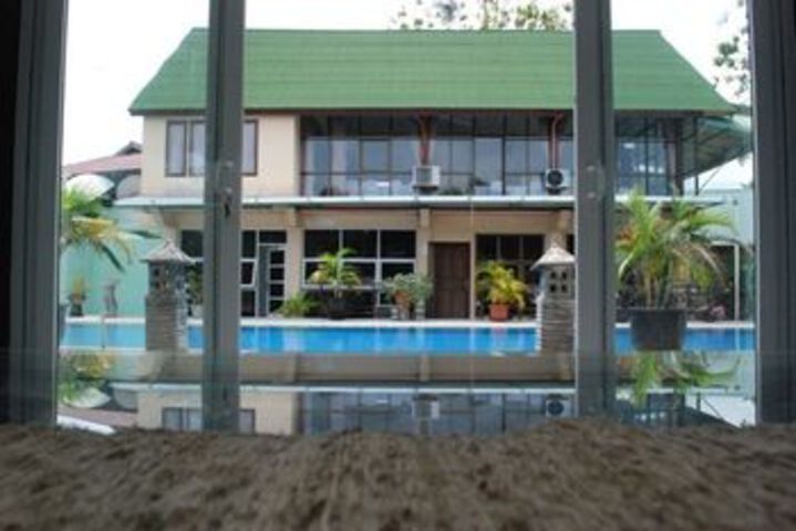 Pool 31 of 32