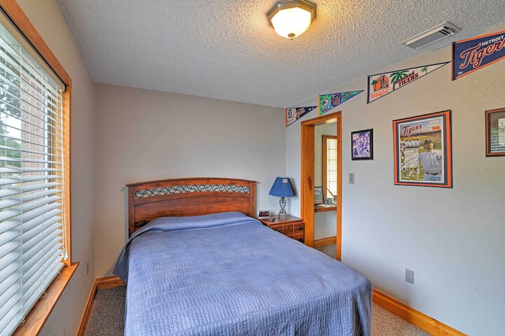 Room 4 of 24