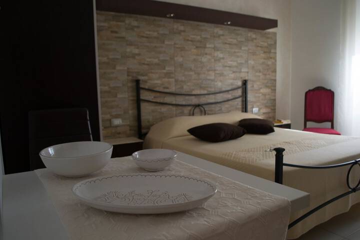 Room 7 of 9