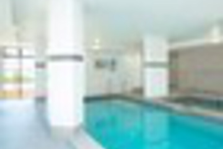 Pool 44 of 75