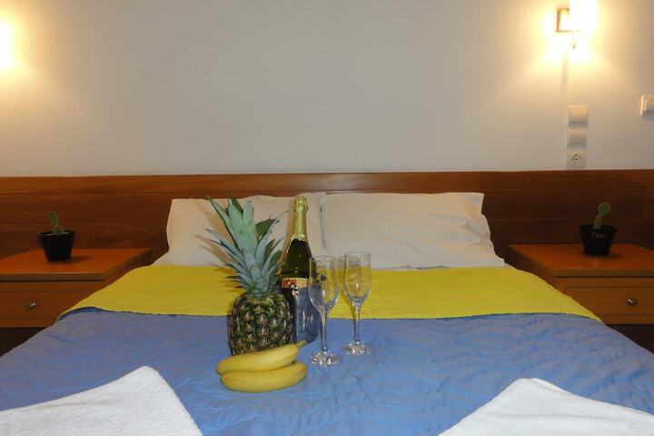 Room 14 of 67