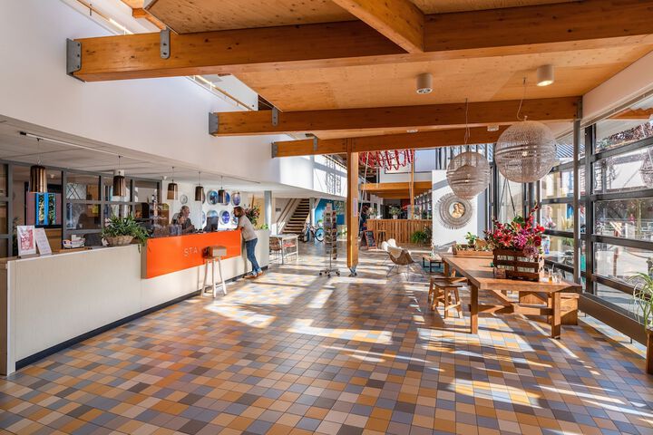 Reception hall