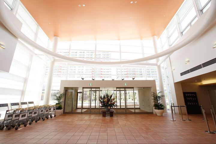Lobby Entry