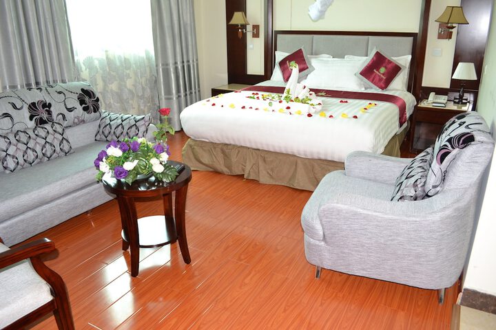 Room 16 of 22