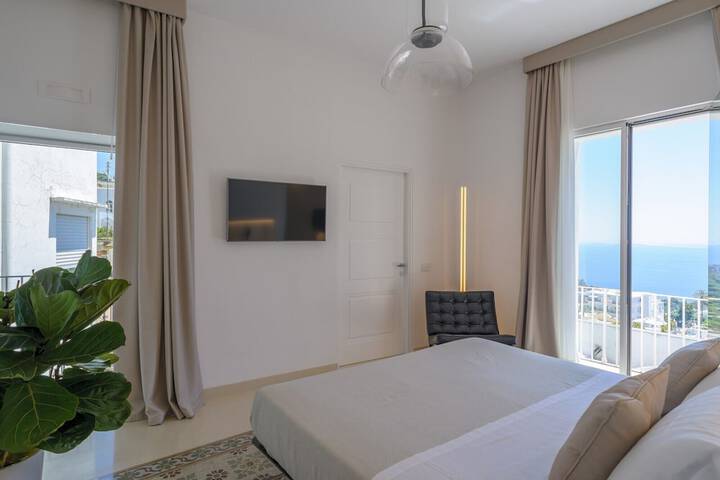 Room 11 of 45