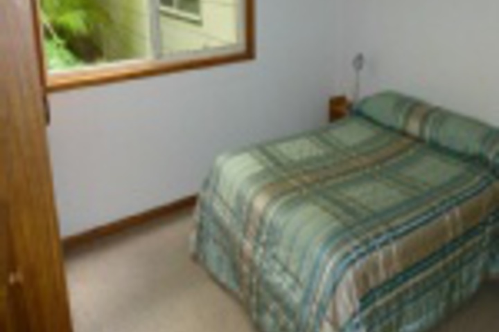 Room 121 of 180