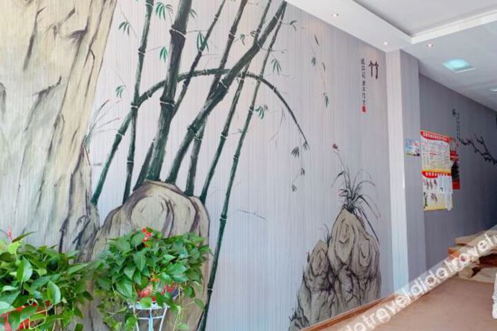 Hotel Interior 11 of 41