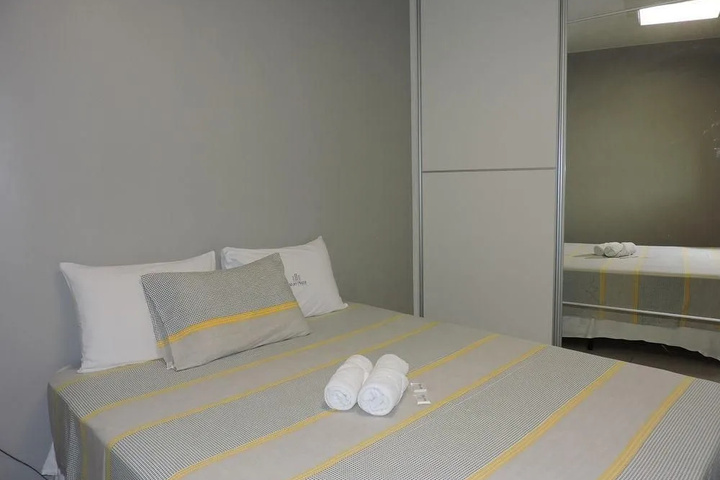 Room 7 of 15
