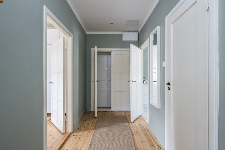 Room 14 of 38
