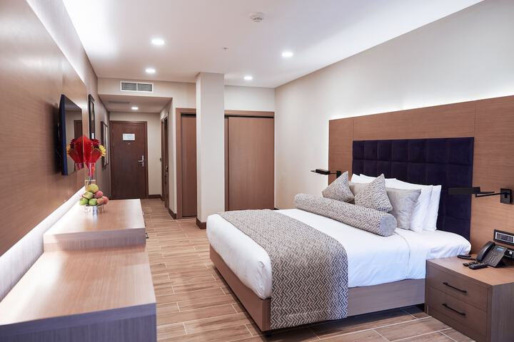 Room 15 of 54