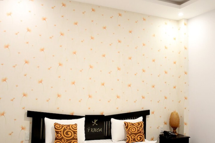 Room 18 of 84