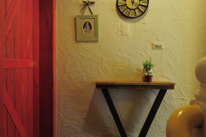 Room 7 of 23