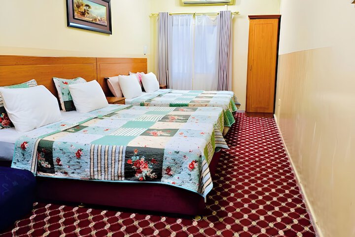 Room 14 of 34