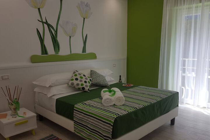 Room 18 of 86
