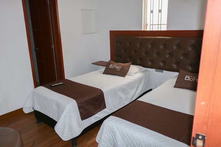 Room 44 of 116