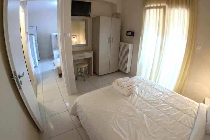 Room 15 of 71