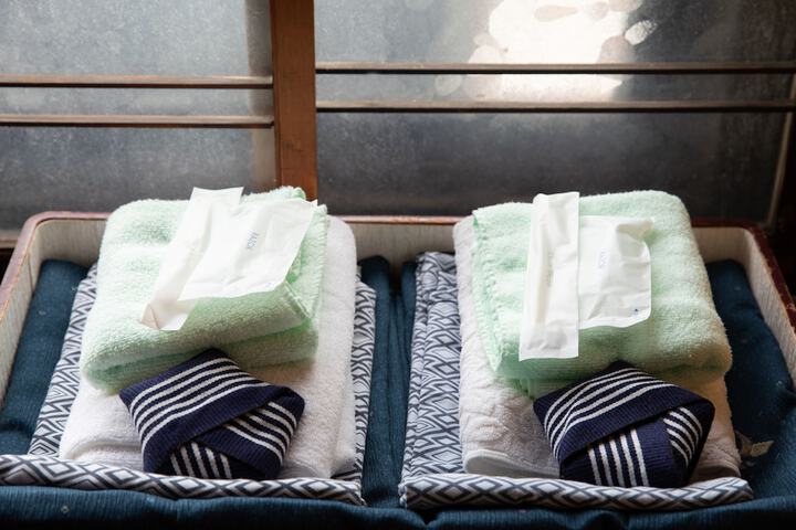 Room amenity