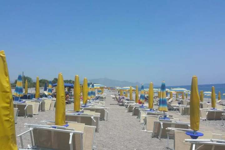 Beach 5 of 8