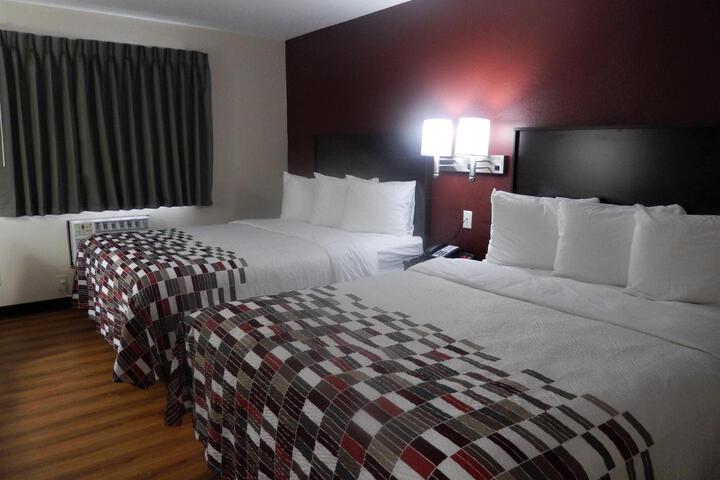 1 Queen Bed Mobility Accessible Roll in Shower (4 of 16)