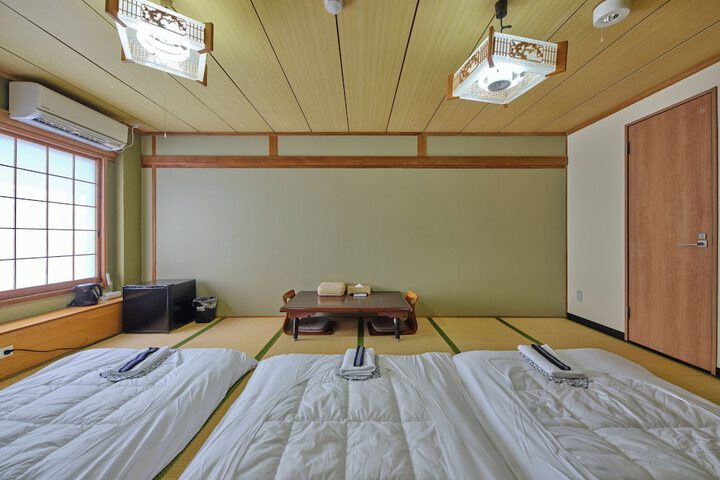 Room 29 of 80