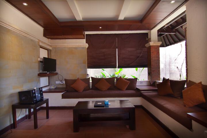 Room 17 of 47