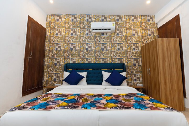 Room 31 of 61